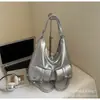 Bolsa de Ombro Multifuncional de Grande Capacidade para Ir ao Trabalho, Couro Oleado de Alta Qualidade, Estilo da Moda Versátil, Bolsa de Ombro Dupla, Bolsa de Ombro Única