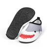 Fábrica Xingtuo Sapatos de Praia Infantis Coloridos Desenho Animado Sapatos Aquáticos para Exterior Meias para Chão de Casa Sapatos Macios Sapatos Amigáveis à Pele