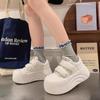 Zapatos Blancos de Suela Gruesa, Nuevos Estilos Populares de Primavera y Otoño, Zapatos de Plataforma para Mujer, Zapatos Lindos y Originales, Zapatos para Mujer con Pegatinas Mágicas para el Dedo Gordo de 2025