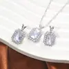 Juego de Pendientes y Collar Cdd de Cobre Plateado Estilo Lujo Ligero Incrustados con Circonita Cuadrada Modelo Nuevo Directo de la Fábrica Fuente