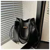 Bolsa Tendência com Alça de Ombro Única, Cor Sólida Personalizada, Novo Modelo 2025, Grande Capacidade, Textura de Inverno, Fashion, Casual, Bolsa Saco Simples