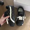 Zapatillas de entrenamiento alemanas con diseño de estrellas y puntos para mujer, nuevas de otoño 2026, zapatillas versátiles de suela gruesa con un diseño único, zapatos casuales deportivos