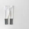 Leggings de Alta Elasticidad para Niña 2026 Nuevo Estilo Coreano Ropa Exterior para Bebé Pantalones de Patchwork de Canalé Color Caramelo