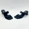 Chinelos Transfronteiriços Sapatos da Moda 2025 Primavera Novo Salto Grosso Sandálias de Dedo Aberto Moda Redutoras de Idade Salto Alto Estilo Fada