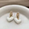 Pendientes de Amor Francés 2025 Nueva Explosión Sentido de Alta Gama Pendientes de Broche de Plata de Ley Joyería para Orejas Femenina Nicho Único Combinan con Todo