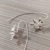 Oferta Especial Nuevos Ganchos para Oreja Flor de Lirio Fénix Vintage Diseño de Nicho Minimalista Francés Moda Exquisito Floral Sensación de Alta Gama