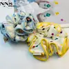 Lindo Scrunchie de Oso de Dibujos Animados con Cerezas Azules para Mujer, Goma para Recoger el Pelo Estilo Coreano, Accesorio para el Cabello Ultra Pequeño