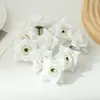 Rosa de Amazon Cabeza de Flor Pequeña DIY Haciendo Pequeños Accesorios Flores Artificiales Tela de Seda de Simulación Cabeza de Flor Accesorios de Fotografía