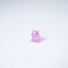 Resina Artificial Luminous Pig Doll Pequeños Adornos Lindo Dibujo Animado Coche Espejo Retrovisor Llavero Accesorios Decorativos