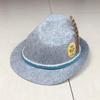 Chapéu de Feltro com Pena Cinza Mescla de Três Linhas Mais Vendido na Amazon Promoção de Carnaval Oktoberfest Alemão Venda por Atacado
