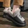 Chinelos de inverno masculinos de algodão oversized, novo estilo 2026, para uso interno, antiderrapantes, quentes e com sola grossa forrada de fleece