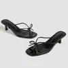 Sandalias Nuevas de Verano 2026 para Mujer de Venta al por Mayor Transfronterizas Europeas y Americanas Chanclas de Tacón Cuadrado Abiertas