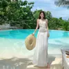 Conjunto de Top Tubinho Branco Puro Floral Estilo Francês para Mulheres, Vestido para Sessão de Fotos de Férias na Praia, Vestido Longo de Viagem para Sanya