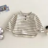 Camiseta Listrada Infantil Outono Roupa Infantil Roupas de Menino Camada Interna de Bebê Top Estiloso Versátil Manga Longa Camisa Base