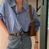 Em estoque: Estilo Blogger Ins, Design Único de Bolso Duplo, Camisa Super Estilosa e Versátil para a Primavera