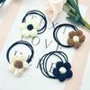 Lindo Pequeño Flor de Hilo para el Cabello Hecho a Mano Crochet Flor Hinchada Goma para el Cabello Banda para el Cabello Tres Capas Elástica Accesorios para el Cabello Tocado Mujeres