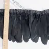 70 Designs de Joias, Acessórios de Cabeça e Acessórios DIY Feitos com Penas Pretas, Penas de Peru, Penas de Ganso e Penas de Avestruz