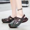Nuevas Sandalias 2025, Zuecos para Exteriores, Zapatos de Playa Versátiles Antideslizantes Resistentes al Desgaste para Hombre, Zapatos de Verano Transpirables y Desodorantes para Hombre