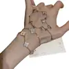 Pulsera de Flor con Circonita de Nicho de Moda, Dulce y Versátil, Pulsera de Moda para el Trabajo, Joyería de Lujo Ligero de Alta Gama al por Mayor