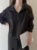 Nova blusa de moletom com capuz estilo coreano para mulheres, casual e de corte solto para outono e inverno, design versátil e que afina a silhueta com detalhes de patchwork