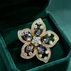 Broche de Flor Hueca de Diamante de Color de Industria Pesada Pin de Gota de Agua con Pedrería Colorida Decoración para Vestido de Noche Cheongsam Adornos Fabricante