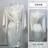Lencería Sexy de Seda de Mariposa Camisón Romántico de Encaje Vestido de Noche de Satén y Gasa con Tirantes Ropa para el Hogar A1170