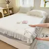 2026 Novo Modelo Manta Refrescante Lençol de Cama Mat de Seda Gelada Mat de Feijão Frio com Renda PE Mat Refrescante Macio de Etileno Lençol de Cama - Primavera