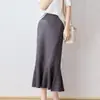 Design francês cor sólida cintura alta saia elegante sereia modelagem justa afina saia de malha nova para primavera e verão para mulheres