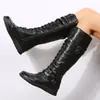 Nuevas botas de mujer 2025 para comercio exterior, punta redonda, hebilla con remaches, tacón cuadrado, PU, estilo europeo y americano, caña alta, nuevo estilo otoño e invierno, botas de montar