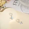Pendientes de Flor de Perla Estilo Casual para Mujer Diseño Original Galvanizado Ecológico Aguja de Plata S925 Tienda Compra al por Mayor Accesorios