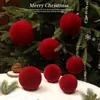 Decoraciones Navideñas Bolas de Navidad Rojas de Terciopelo Flockadas Bolas para Colgar en el Árbol de Navidad Decoración de Atmósfera Festiva Escena de Decoración