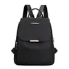 Mochila simple de gran capacidad para mujer para el uso diario, mochila casual versátil, bolsa práctica multifuncional para estudiantes universitarios