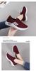 Sapatos Femininos Verão 2023 Sapatos de Tecido Old Beijing Tênis Casuais Versáteis Respiráveis Sapatos de Mãe Solado Macio Confortável Malha