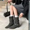 Hebilla de Metal Única Hebilla de Cinturón de Cuero Botas Holgadas hasta la Mitad de la Pantorrilla Nuevo Otoño e Invierno Estilo Coreano Adelgazante Aumentadoras de Altura Botas de Gamuza