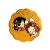 Pines y insignias de dibujos animados y anime personalizados de la fábrica original, broches de esmalte metálico, insignias 2D de juegos y anime