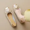 Zapatos de un solo paso para uso ligero estilo bosque calzado exterior zapatos de vestir 2026 de moda sin cordones nicho con faldas franceses antideslizantes zapatos de vestir mujer