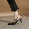 Jin Gang J4703_J6803 Tacón Alto 2025 Nuevo Verano Punta Cuadrada Tacón Grueso Todo Fósforo Trasero Abierto Chanclas para Mujer