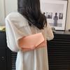 Estilo coreano moda pequena bolsa quadrada para mulheres 2023 Verão nova moda feminina bolsa de ombro personalizada mensageiro bolsa portátil bolsa de corrente
