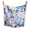 Bufanda Floral de Acuarela Atmosférica de Alta Gama JM, Bufanda de Seda con Estampado de Flores Degradadas, Adecuada para el Uso Diario y Ambientes con Aire Acondicionado