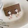 Novos Brincos de Flor Primavera e Verão, Brincos Doces de Nicho de Alta Qualidade, Design Personalizado, Brincos Pequenos Frescos para Mulheres Atacado