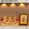 Soporte de exhibición del Dios de la Riqueza de Cinco Piernas de la Fortuna y la Riqueza, Pasillo de entrada, Decoración de mesa para sala de estar, Figura de Dios estilo chino de dibujos animados, Artículos para el hogar