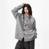 Abrigo tipo suéter estilo perezoso de principios de otoño para mujer, nueva colección 2026, diseño de nicho con botones en forma de corazón, cárdigan de punto holgado, prenda exterior