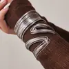 Pulsera de Lujo Ligero Abierta Multivueltas, Pulsera Geométrica de Acero Inoxidable Chapado en Oro, Estilo Femenino, Joyería Elegante y Delicada Apilable