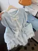 Tricô com Gravata Borboleta de Renda Azul Claro Francês para Mulheres 2025 Outono e Inverno Novo Estilo Tricô Único e Bonito