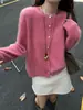 Suéter Cárdigan Abrigo de Lana Cachemir Estilo Coreano para Mujer Cuello Redondo Nuevo Botón de Perla en Forma de Corazón Tejido Otoño Invierno Suave y Acogedor