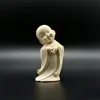 Pequeña figura de monje tallada en boj de color natural inspirada en el Zen para jugar en la mano, artículo decorativo para la decoración del hogar