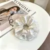 Faixa de cabelo de intestino de porco feminina novo estilo tiara estilo coreano flor de cabeça popular na internet acessórios de cabelo elástico de cabelo de verão corda de cabelo cocar