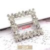 Versión coreana de hebilla de toalla de seda multifuncional al por mayor hebilla de ropa de alto nivel accesorios decorativos de pedrería de perlas hebilla de nudo de esquina