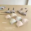 Roupa íntima original sem costura para mulheres com seios pequenos, sem aro, suporte suave, sutiã confortável com taça triangular de listras finas