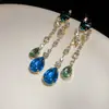 Pendientes Colgantes de Plata con Aguja Plateada Incrustados con Diamantes en Forma de Gota Estilo Nuevo Europeo y Americano Pendientes de Botón de Lujo Ligero con Sentido de Alta Gama Sentido de Diseño Moda Exquisito Accesorios para Pendientes